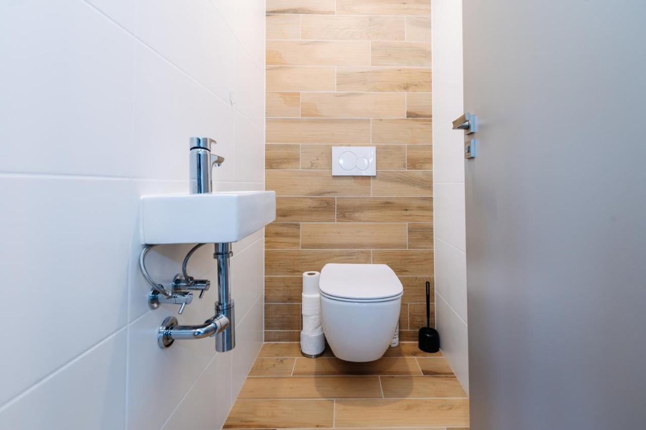 Apartment Enzian Лоучна-под-Клиновцем Экстерьер фото