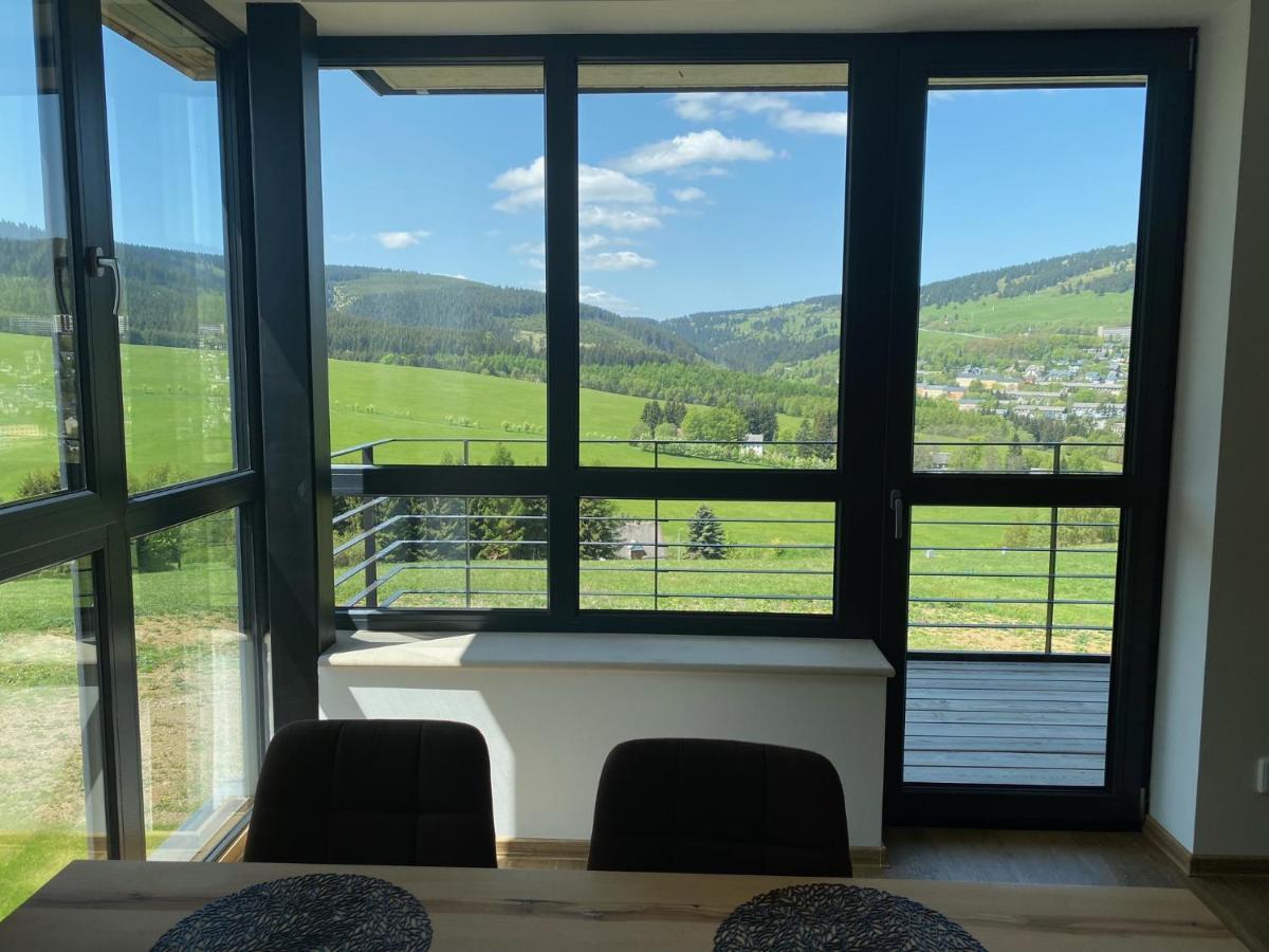 Apartment Enzian Лоучна-под-Клиновцем Экстерьер фото