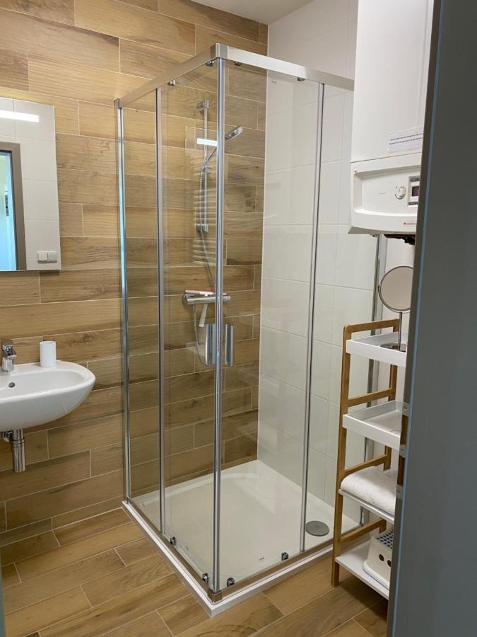 Apartment Enzian Лоучна-под-Клиновцем Экстерьер фото